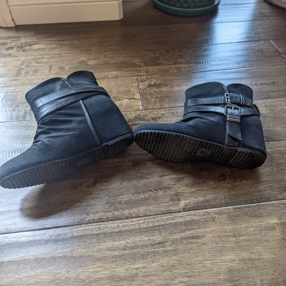 2 pairs Aldo wedge ankle boots - Picture 3 of 4